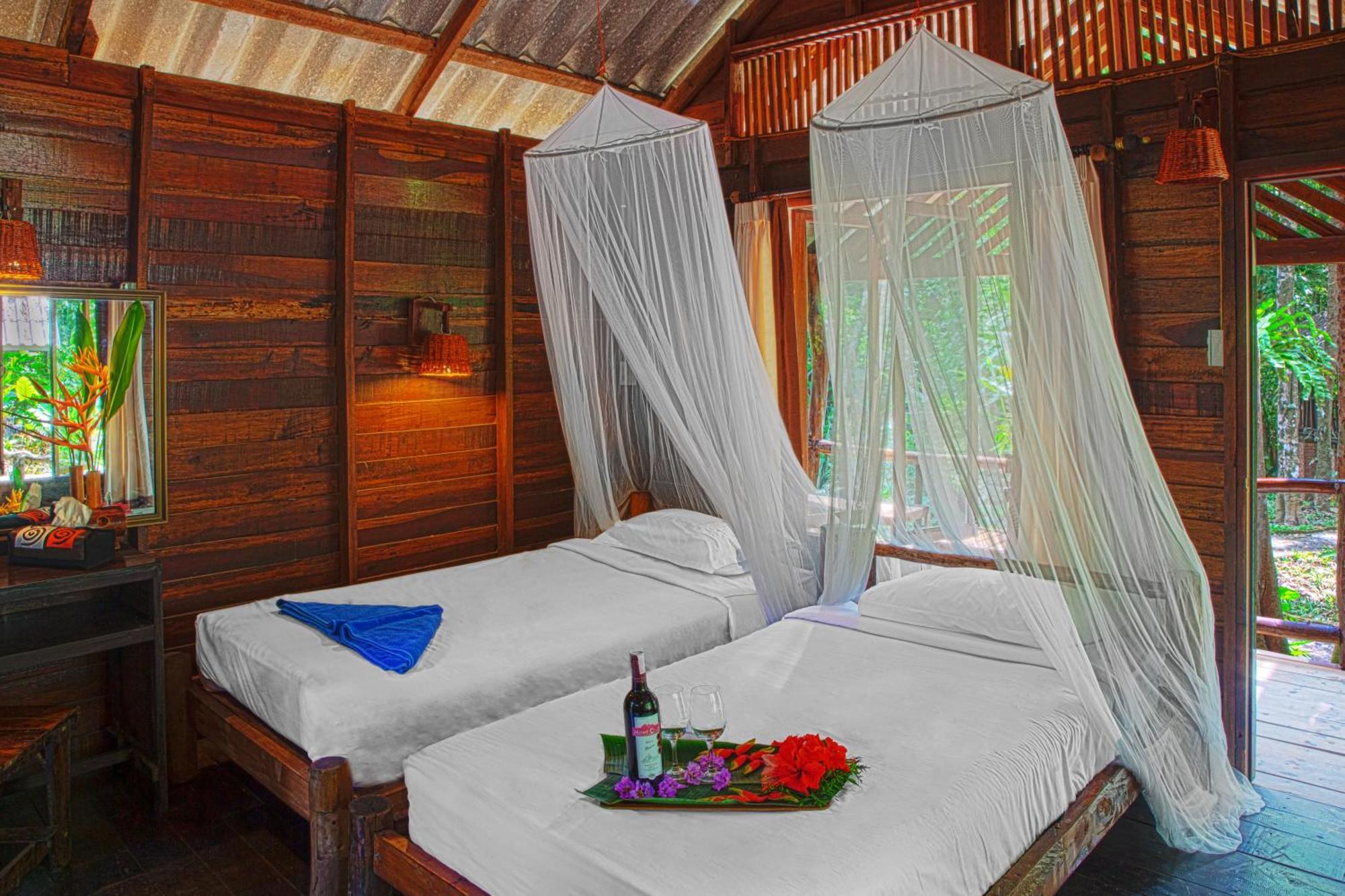 Khao Sok Riverside Cottages Khao Sok National Park Номер фото